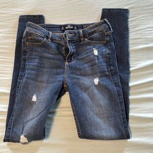 Hollister mid rise super skinny jeans